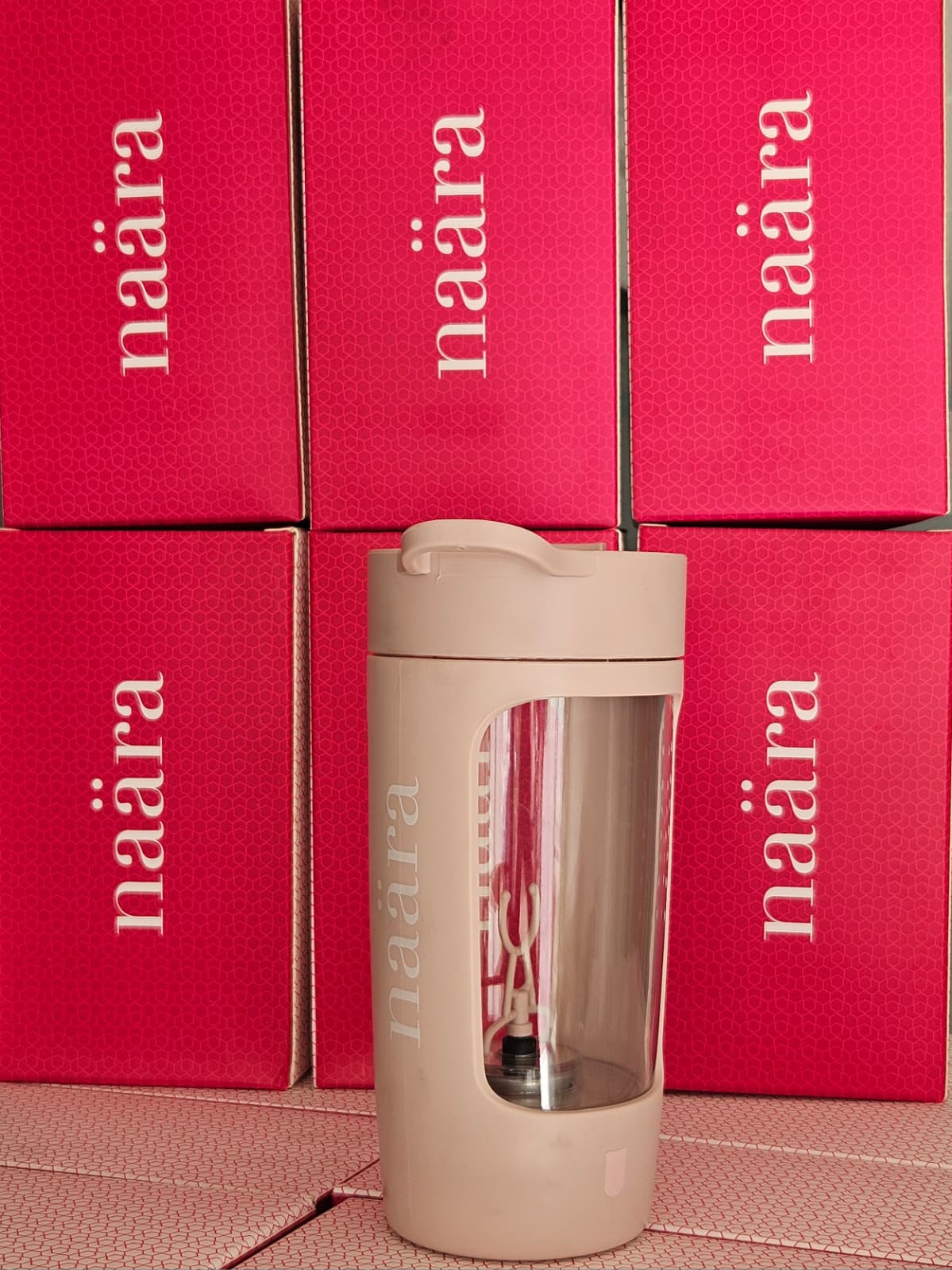 Shaker éléctrique, 650ml Bouteille de Shaker de Protéines avec Boîte à Poudre, Bouteille de Mélangeur de Shake de Protéines Rechargeable par USB avec Poignée pour Le Sport Et Le Fitness (Rose)